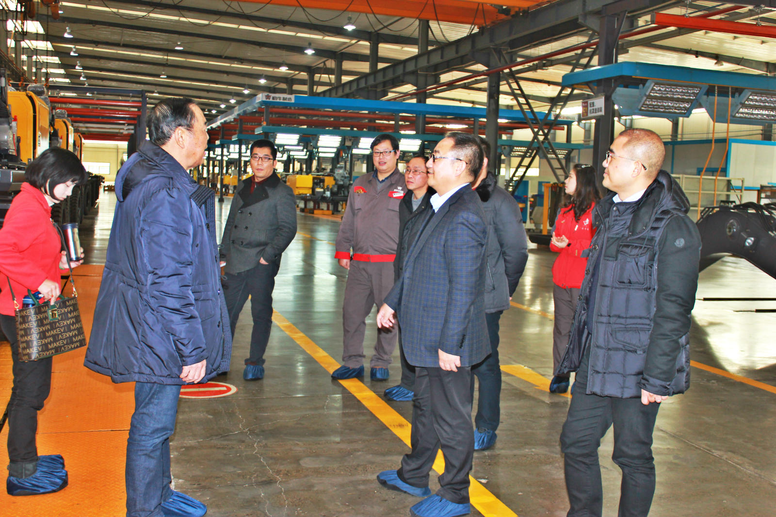 大渡口區(qū)副區(qū)長蒞臨勤牛調(diào)研指導(dǎo) 大渡口區(qū)副區(qū)長蒞臨勤牛調(diào)研指導(dǎo)